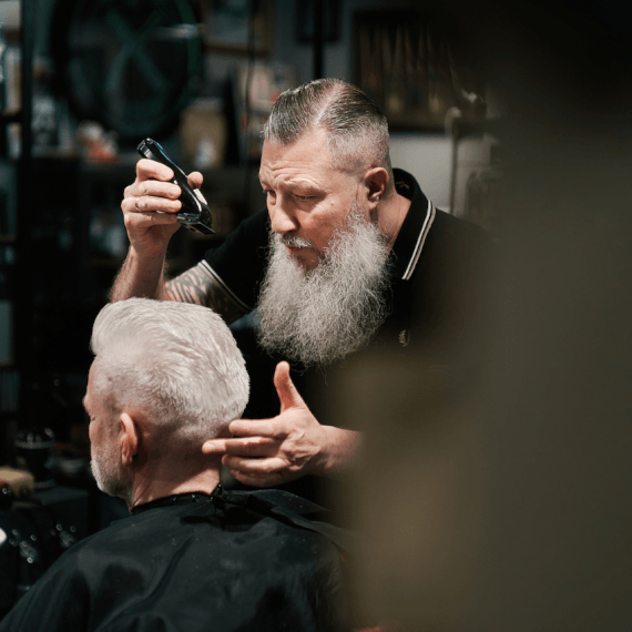 Szkolenie warsztatowe: tradycyjne strzyżenie włosów by Adam Szulc Barber